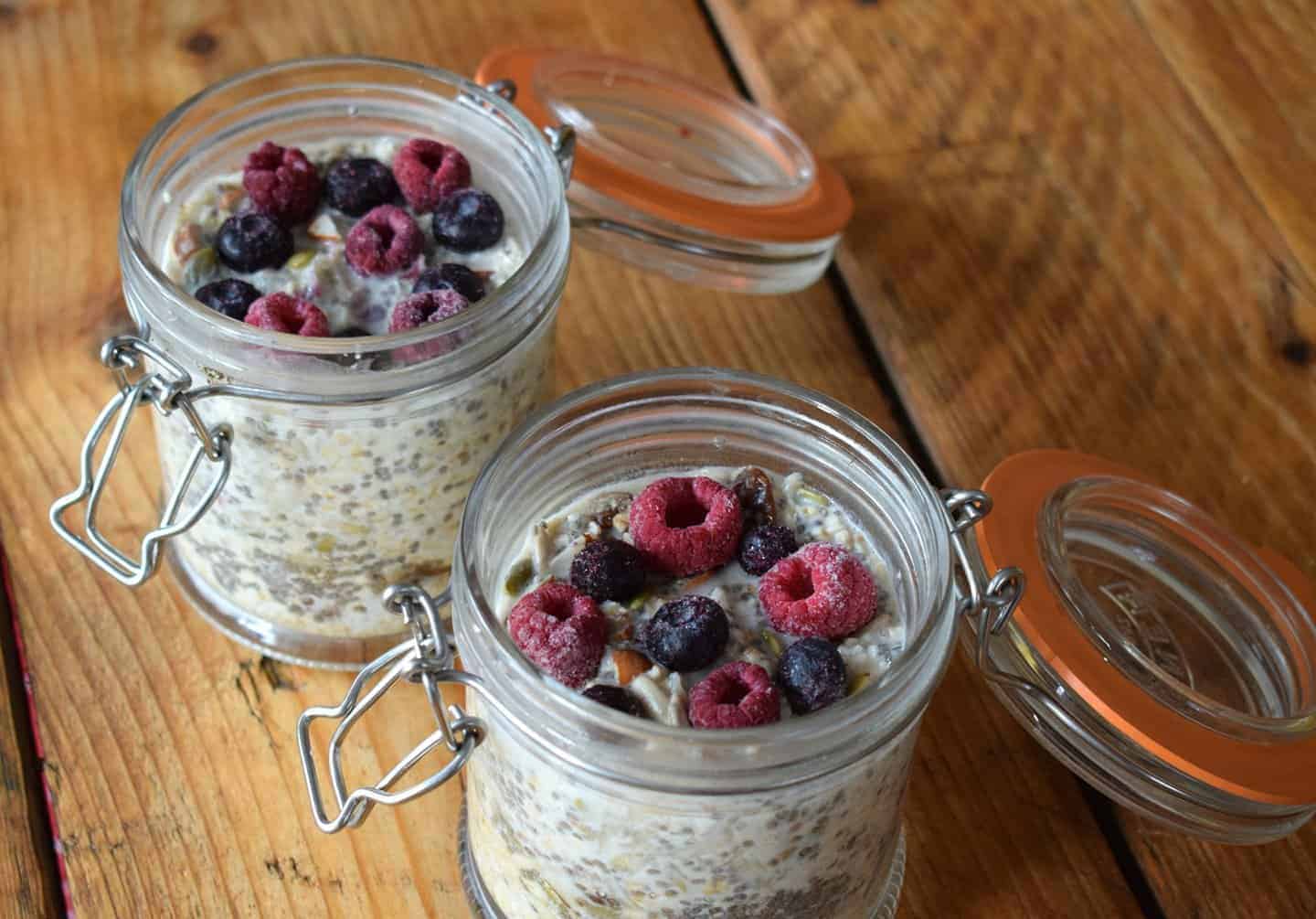 Vegan bircher muesli