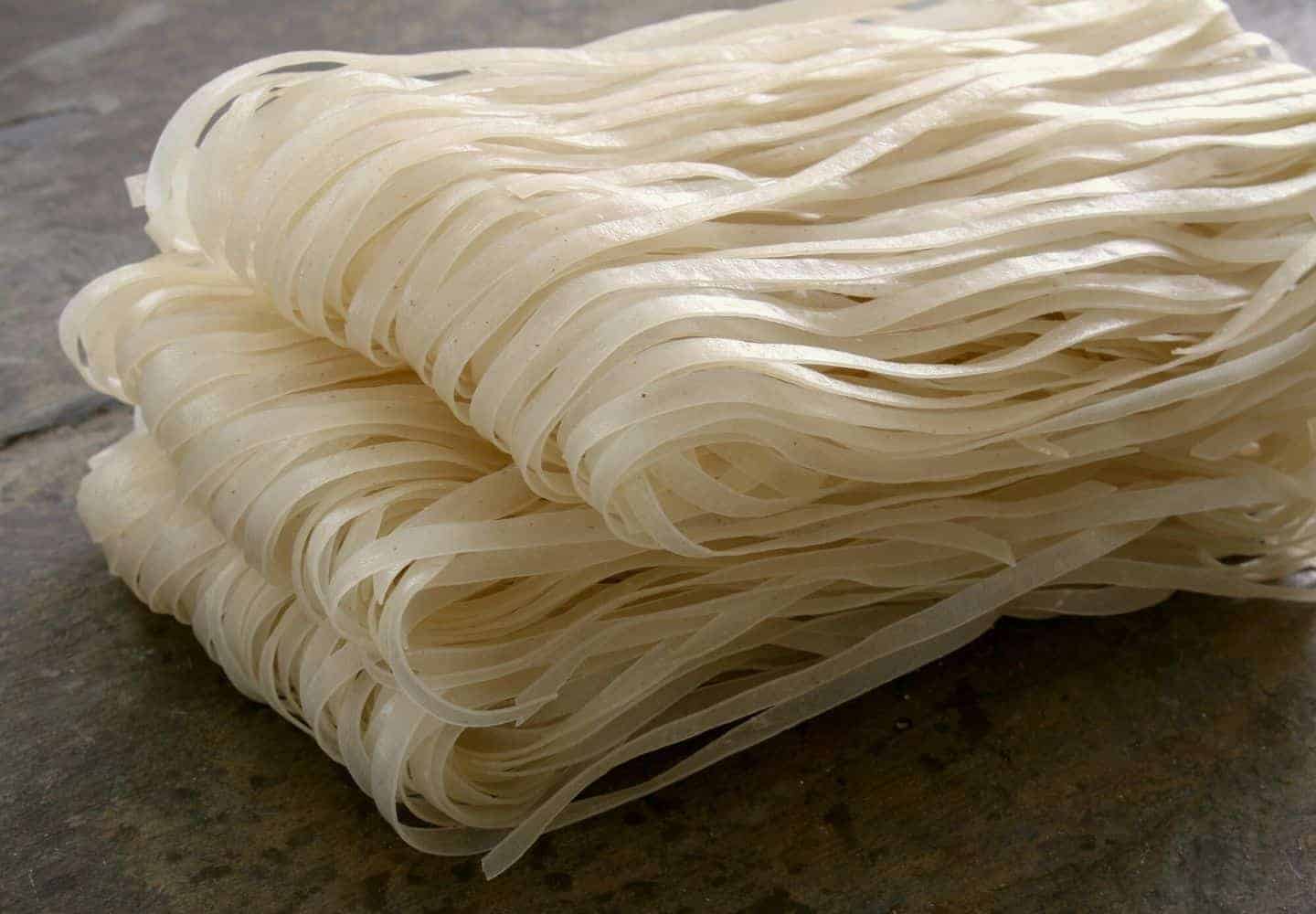 Dried rice noodles on a table