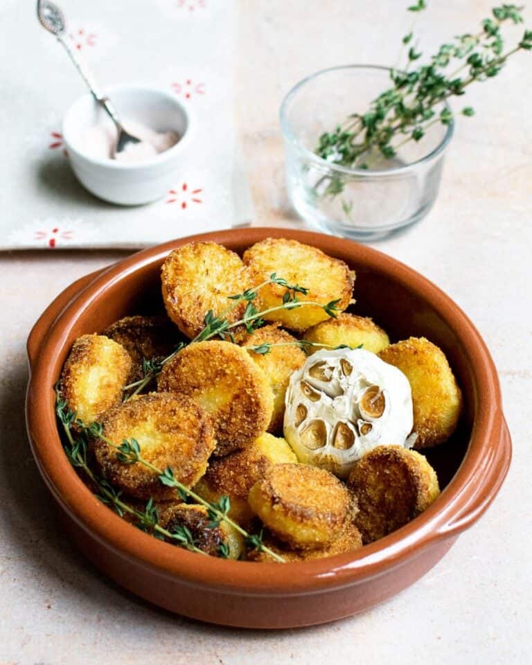 The Best Crispy Vegan Roast Potatoes - Vegan Punks