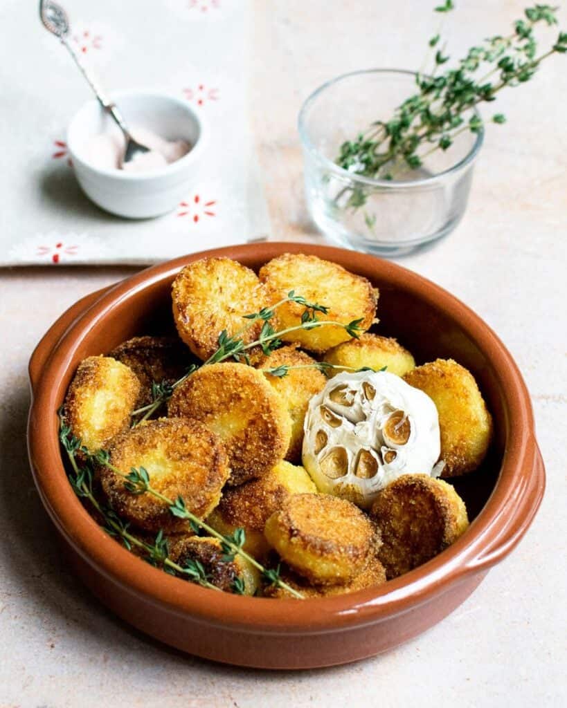 The Best Crispy Vegan Roast Potatoes - Vegan Punks