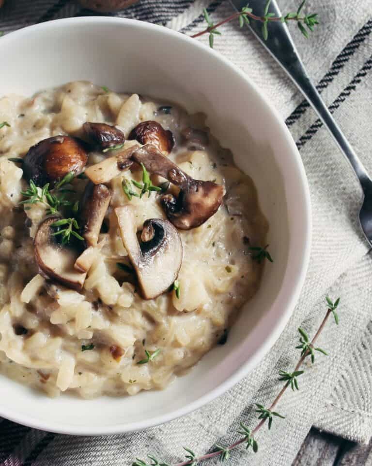 Vegan mushroom risotto in a bowl.